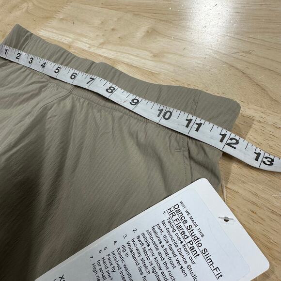 Lululemon Dance Studio Slim-Fit High-Rise Flared Pant Sheer Oak Size X-Small NWT - Picture 9 of 11